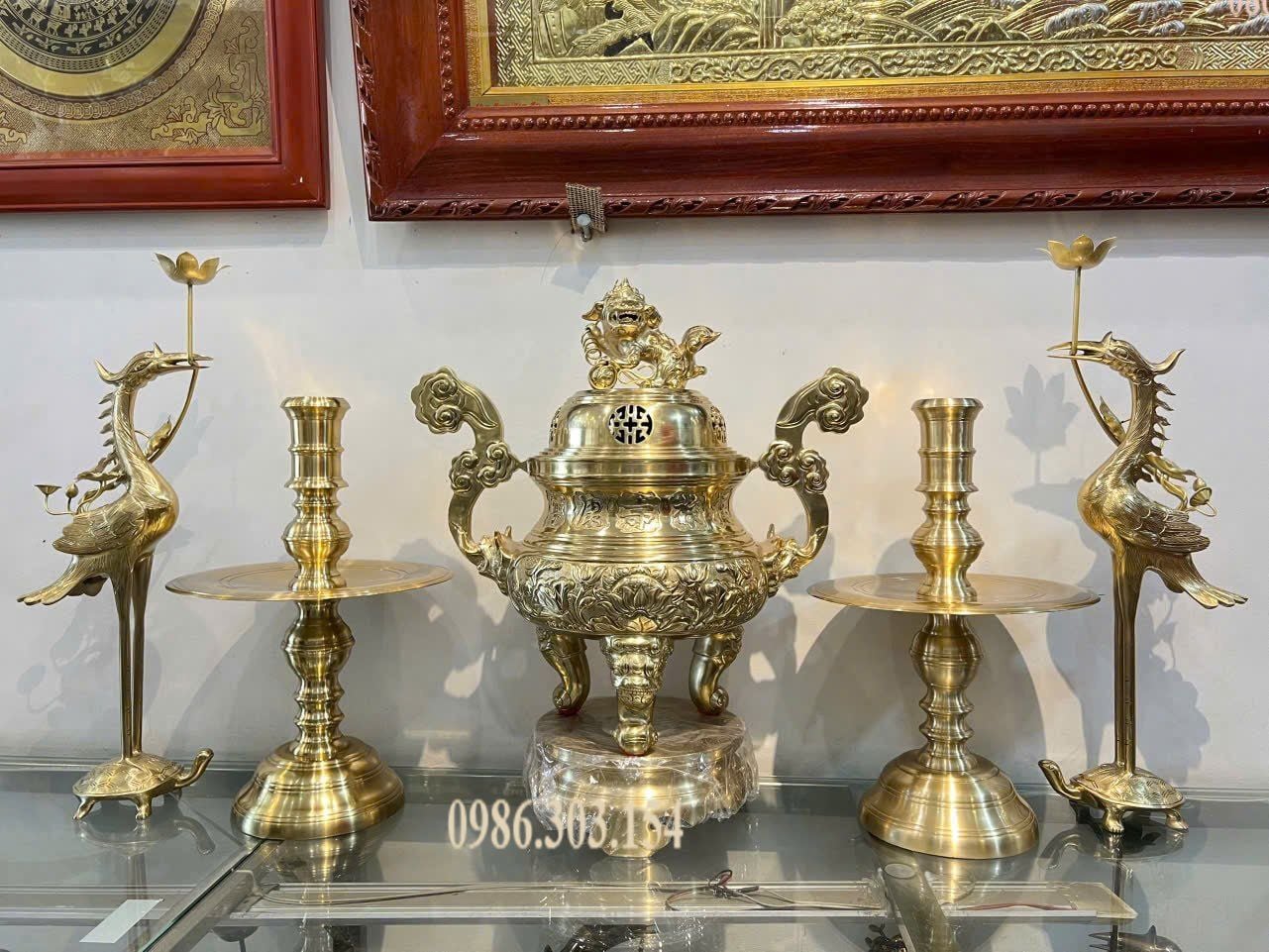 Bộ ngũ sự đỉnh đồng cát tút