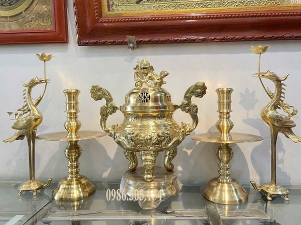 Bộ ngũ sự đỉnh đồng cát tút