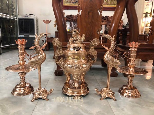 Bộ ngũ sự sòi 60cm đồng đỏ dát điểm vàng chữ