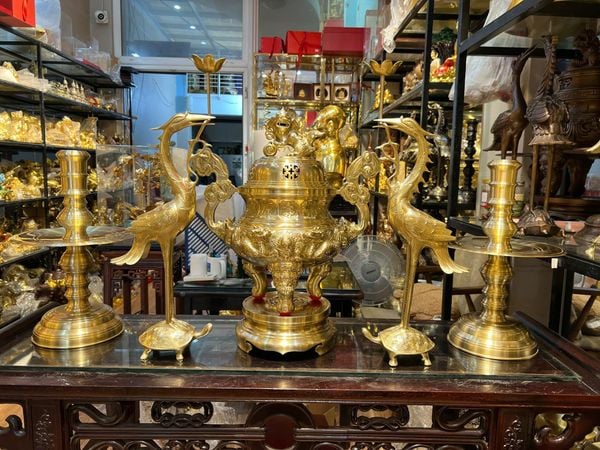 Bộ đỉnh đồng cát tút cao 50cm nặng 27,5kg song long chầu nguyệt