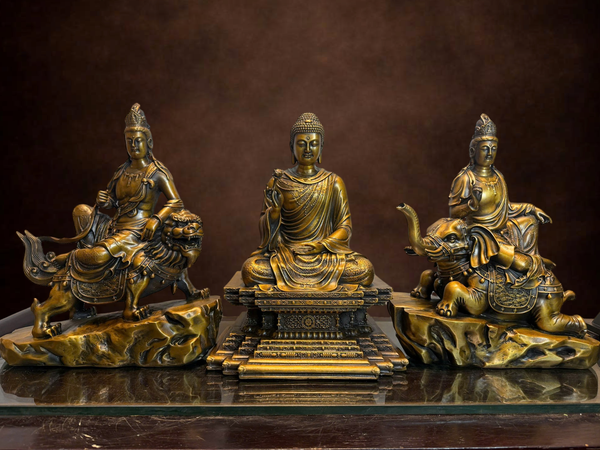 Hoa nghiêm tam thánh bằng đồng