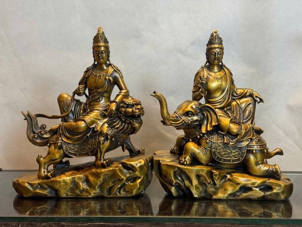 Tượng văn thù sư lợi-phổ hiền bồ tát bằng đồng