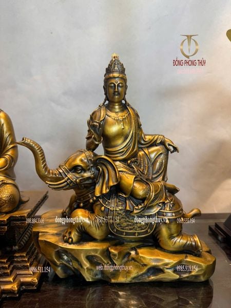 Hoa nghiêm tam thánh bằng đồng cao 30cm màu hun nâu