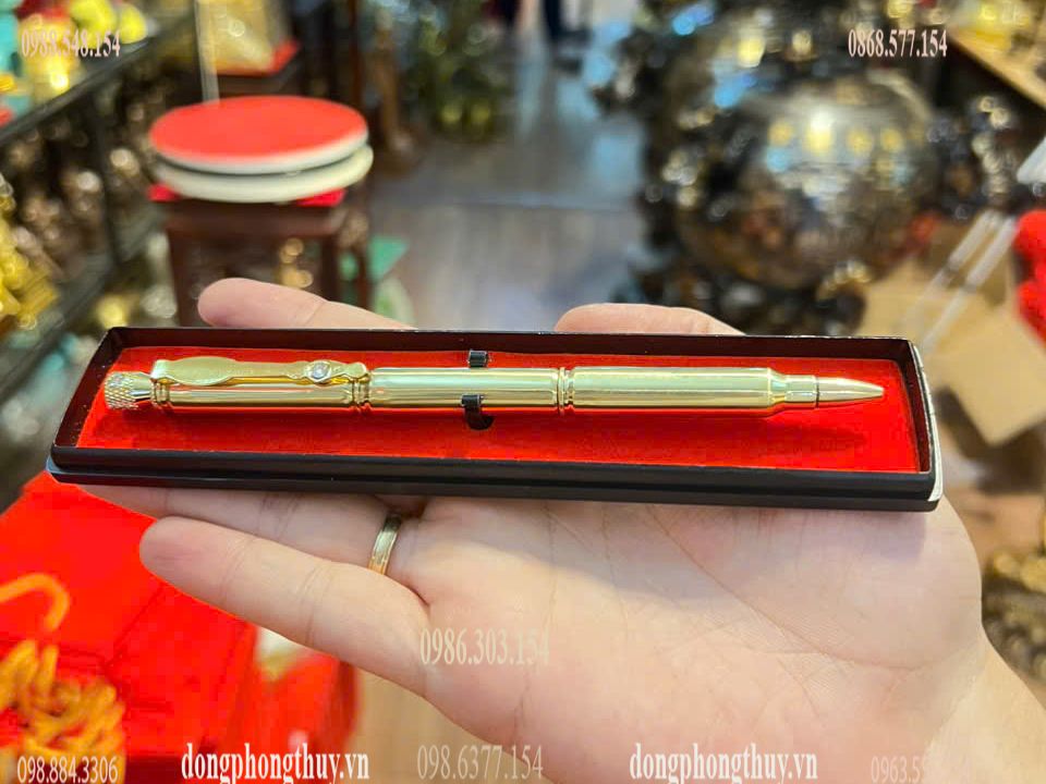 Quà tặng doanh nghiệp-quà tặng đại hội-Bút ký vỏ đạn bằng đồng ghép từ 3 viên đạn ar15