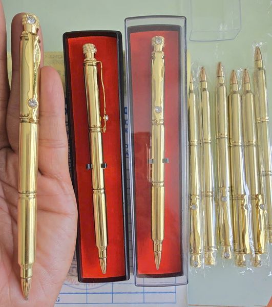 Bút ký vỏ đạn bằng đồng ghép từ 3 viên đạn ar15 - quà tặng đại hội -quà tặng doanh nghiệp