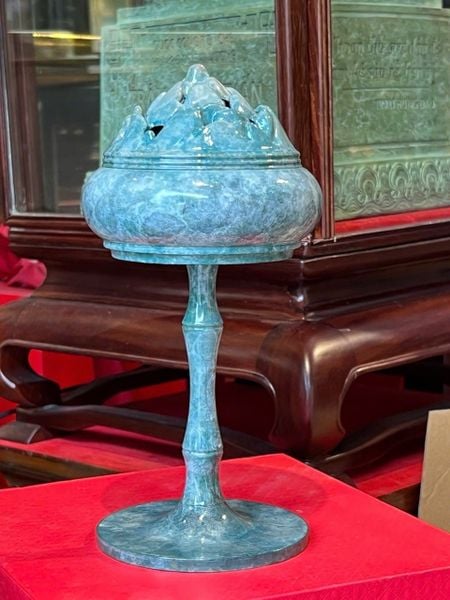 Lư đốt trầm  bằng đồng mầu vân độc quyền