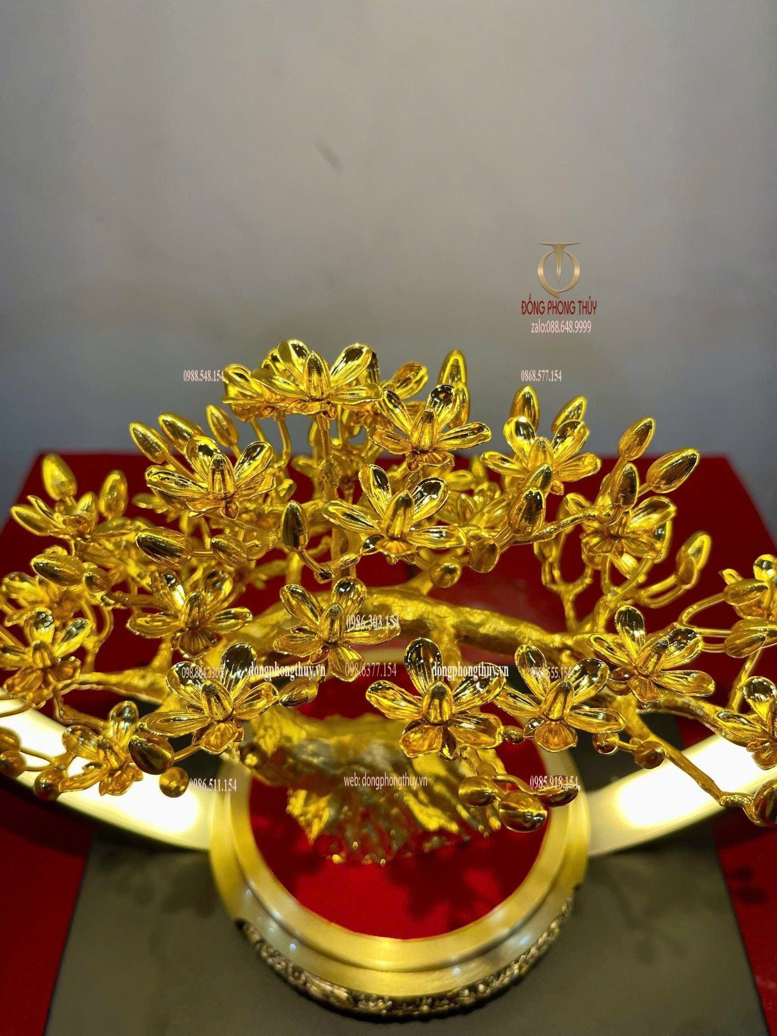 Cây mai chiếu thủy bằng đồng mạ vàng 24k