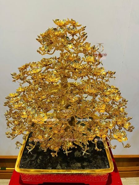 Quà tặng mạ vàng: Cây mai vàng bonsai bằng đồng mạ vàng 24k