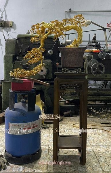 Quà tân gia mạ vàng : cây mai vàng bằng đồng mạ vàng