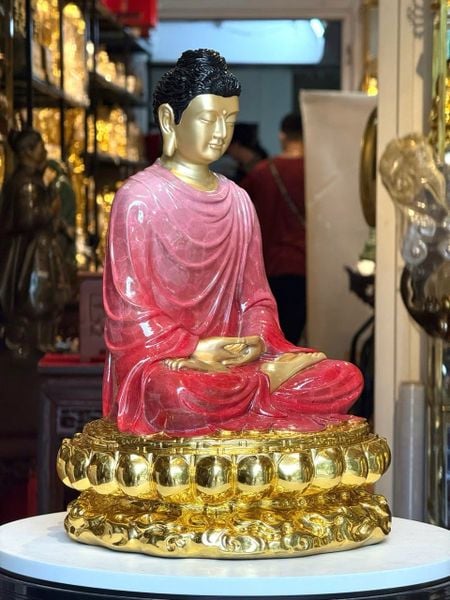 Tượng Phật Thích Ca bằng đồng