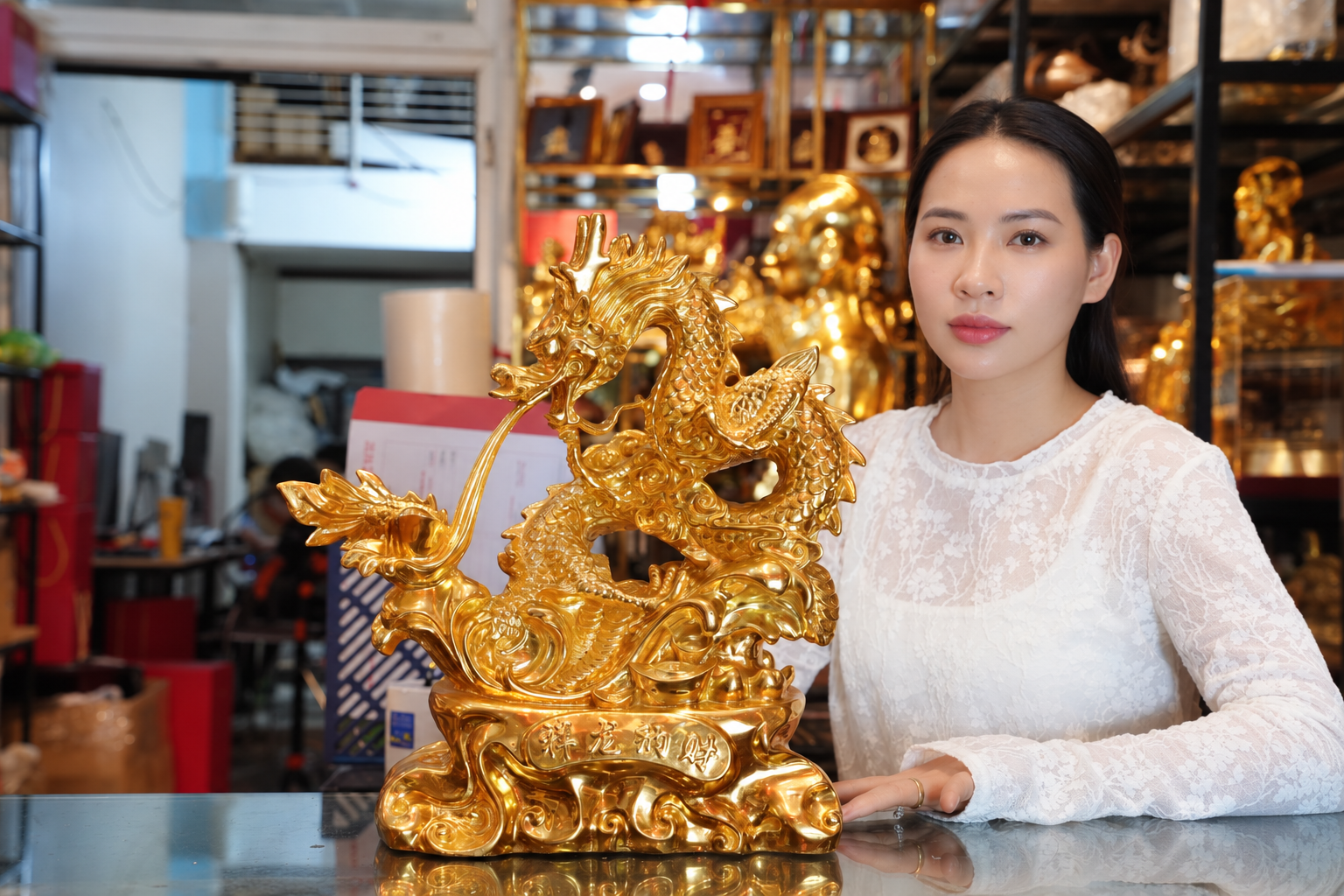 Tượng rồng bằng đồng dát vàng 24k