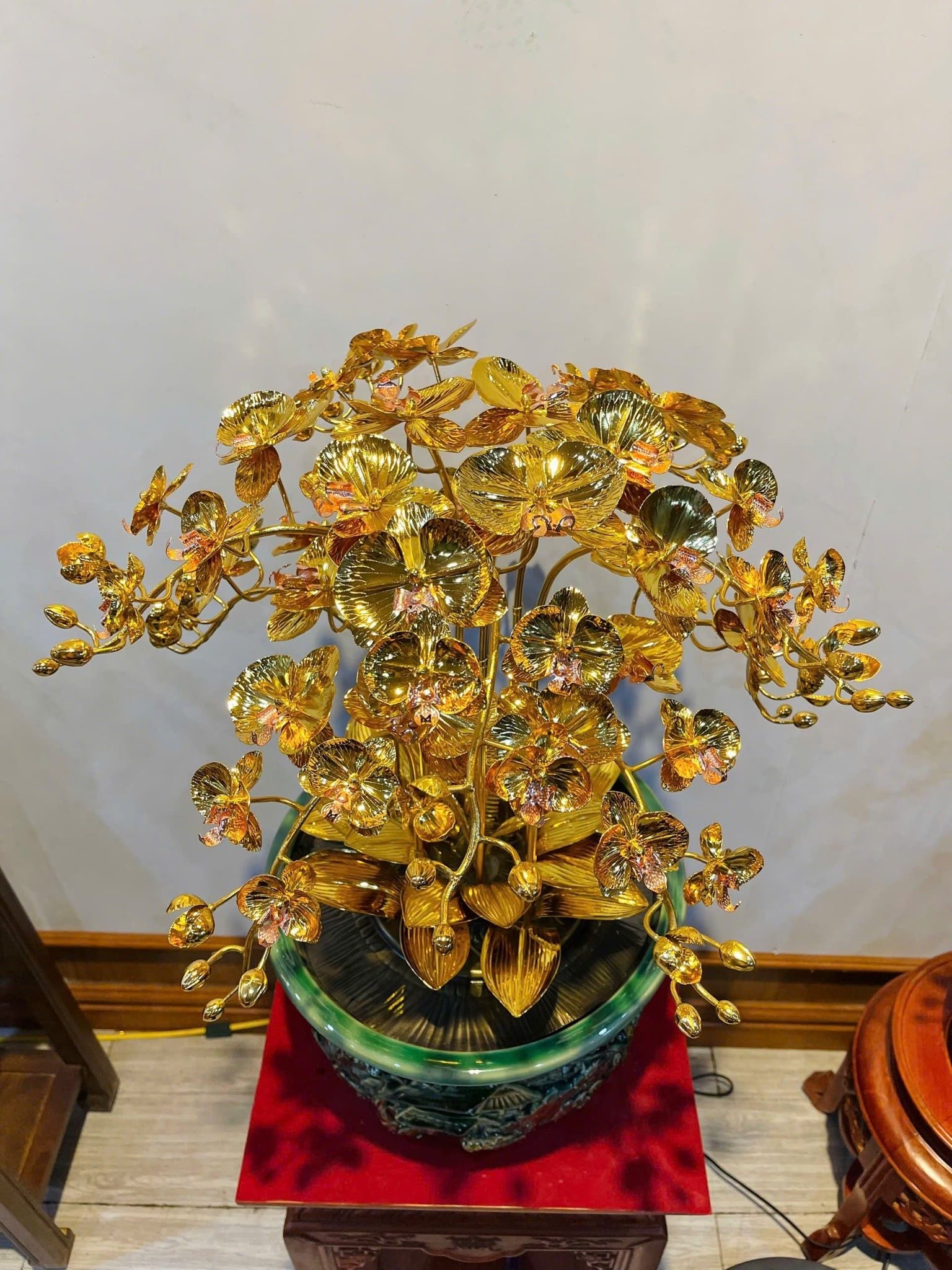 Chậu Lan 10 cành mạ vàng 24k