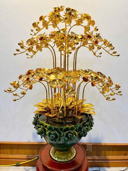 Chậu hoa lan 18 cành bằng đồng mạ vàng 24k