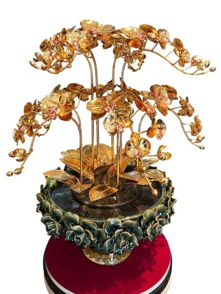 Chậu hoa lan mạ vàng 24k