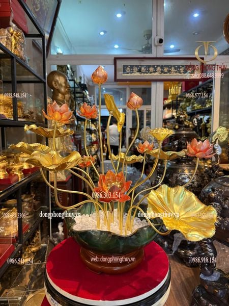 Chậu hoa sen bằng đồng đẹp