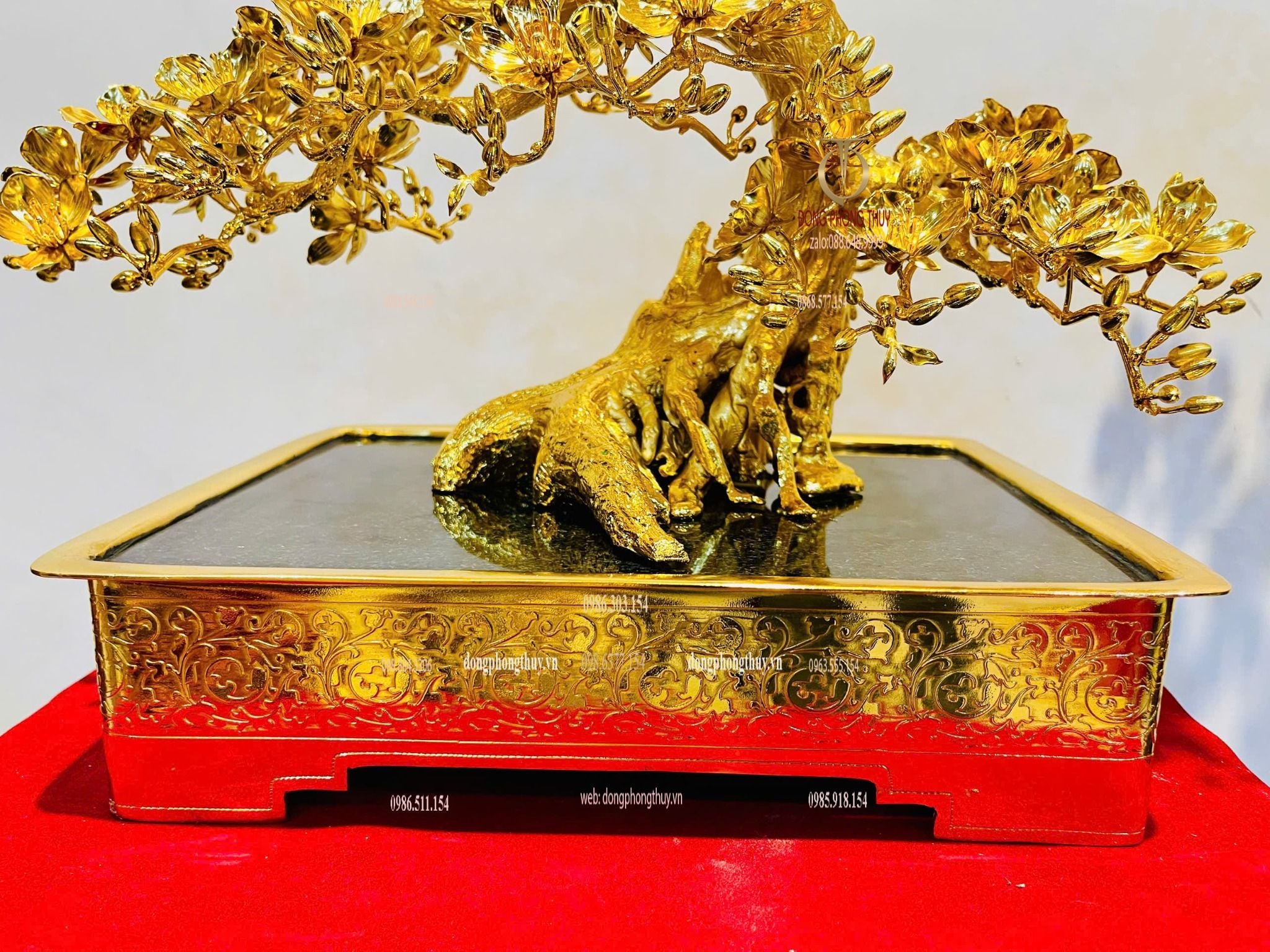 Cây mai vàng bonsai dáng thế bằng đồng mạ vàng 24k
