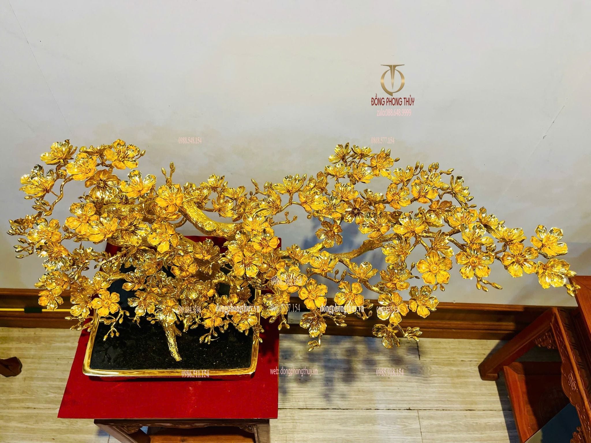 Cây mai vàng bonsai dáng thế bằng đồng mạ vàng 24k