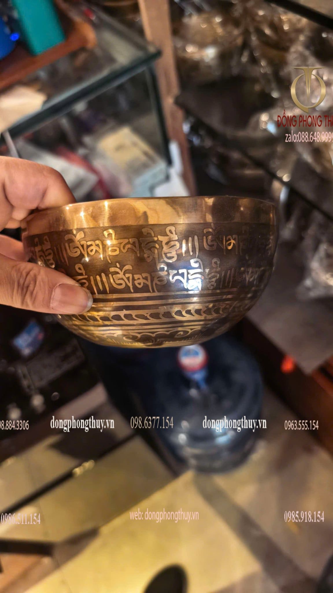 Chuông bát bằng đồng