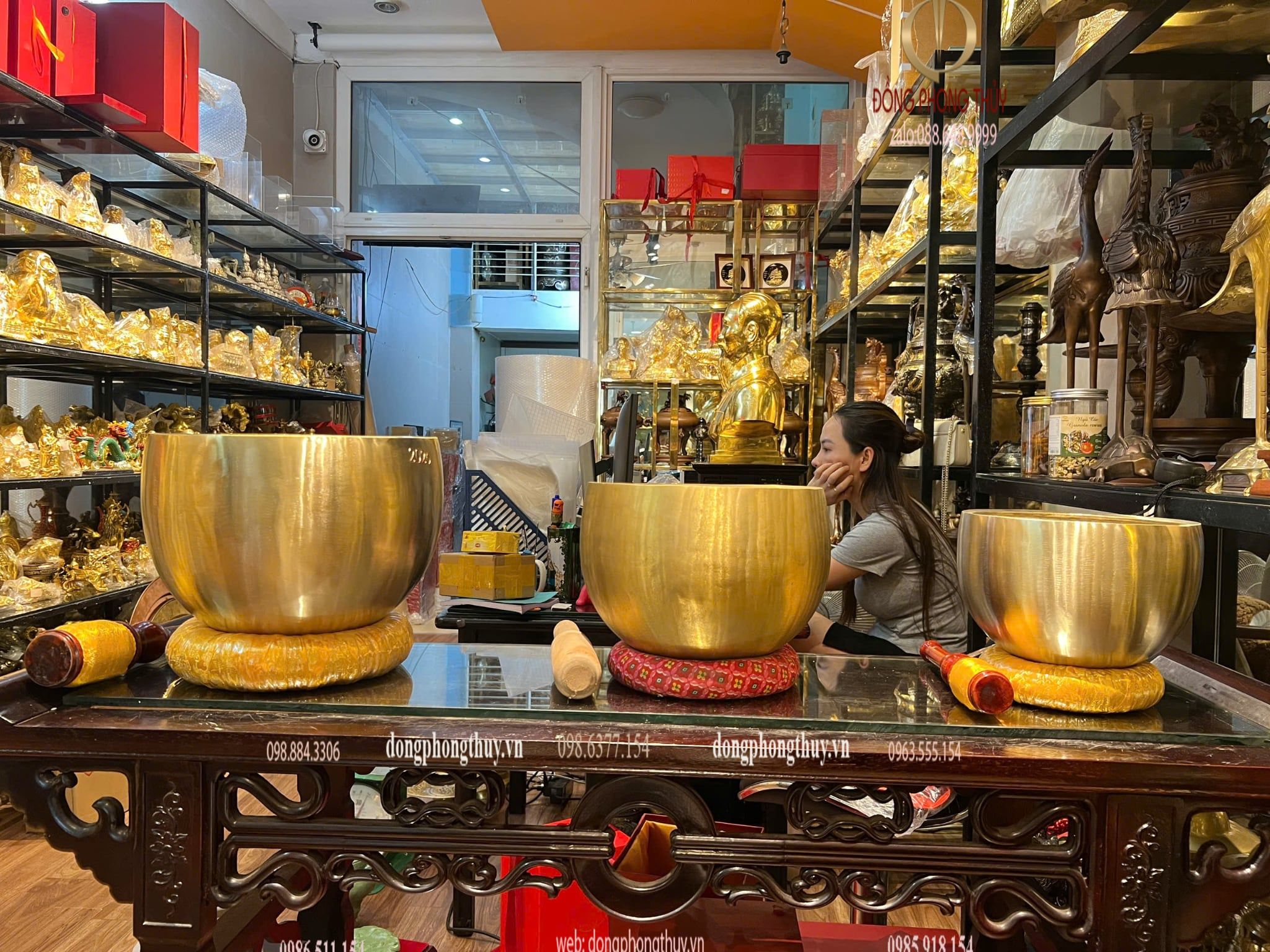 Chuông bát bằng đồng