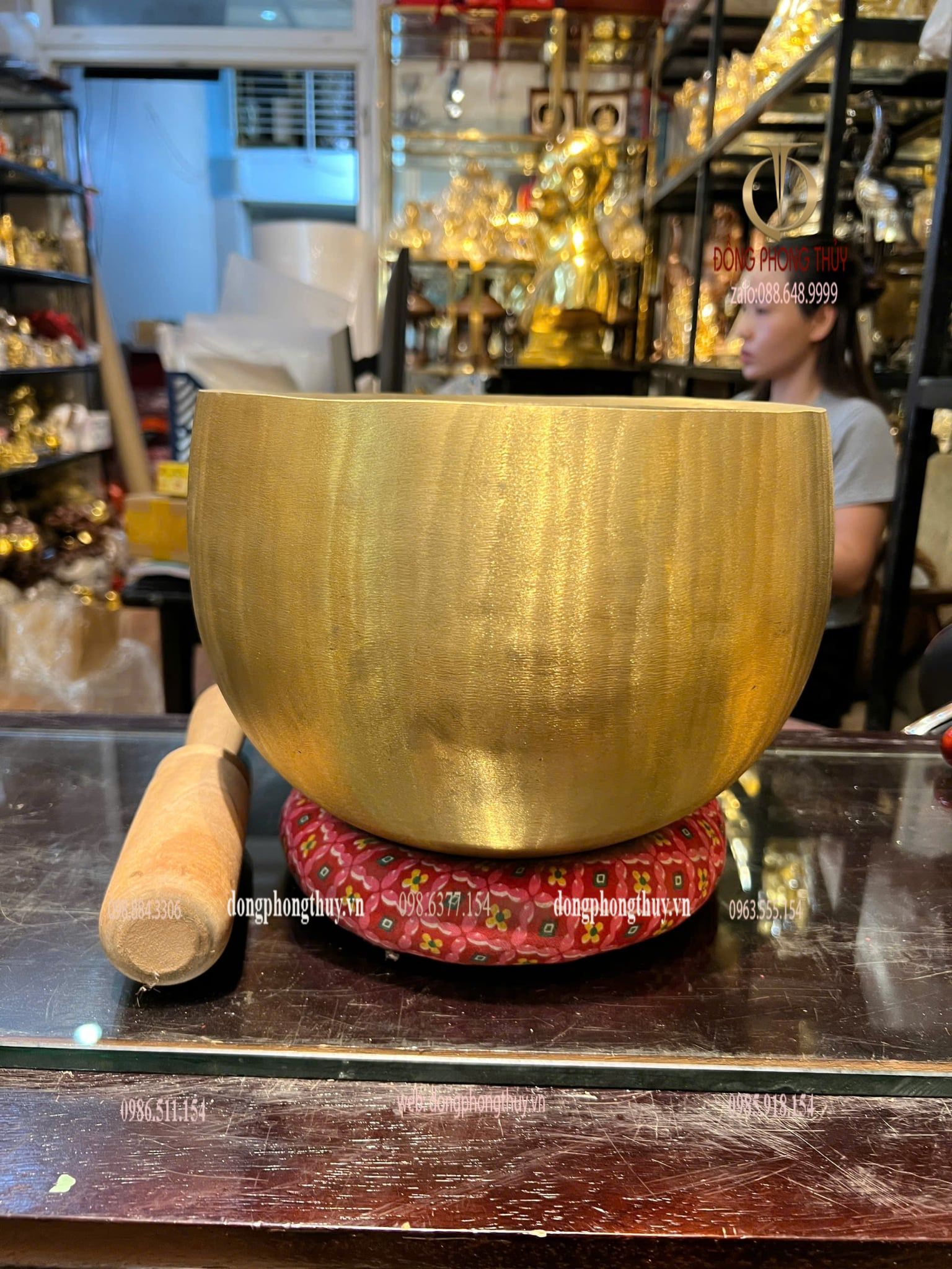 Chuông bát bằng đồng