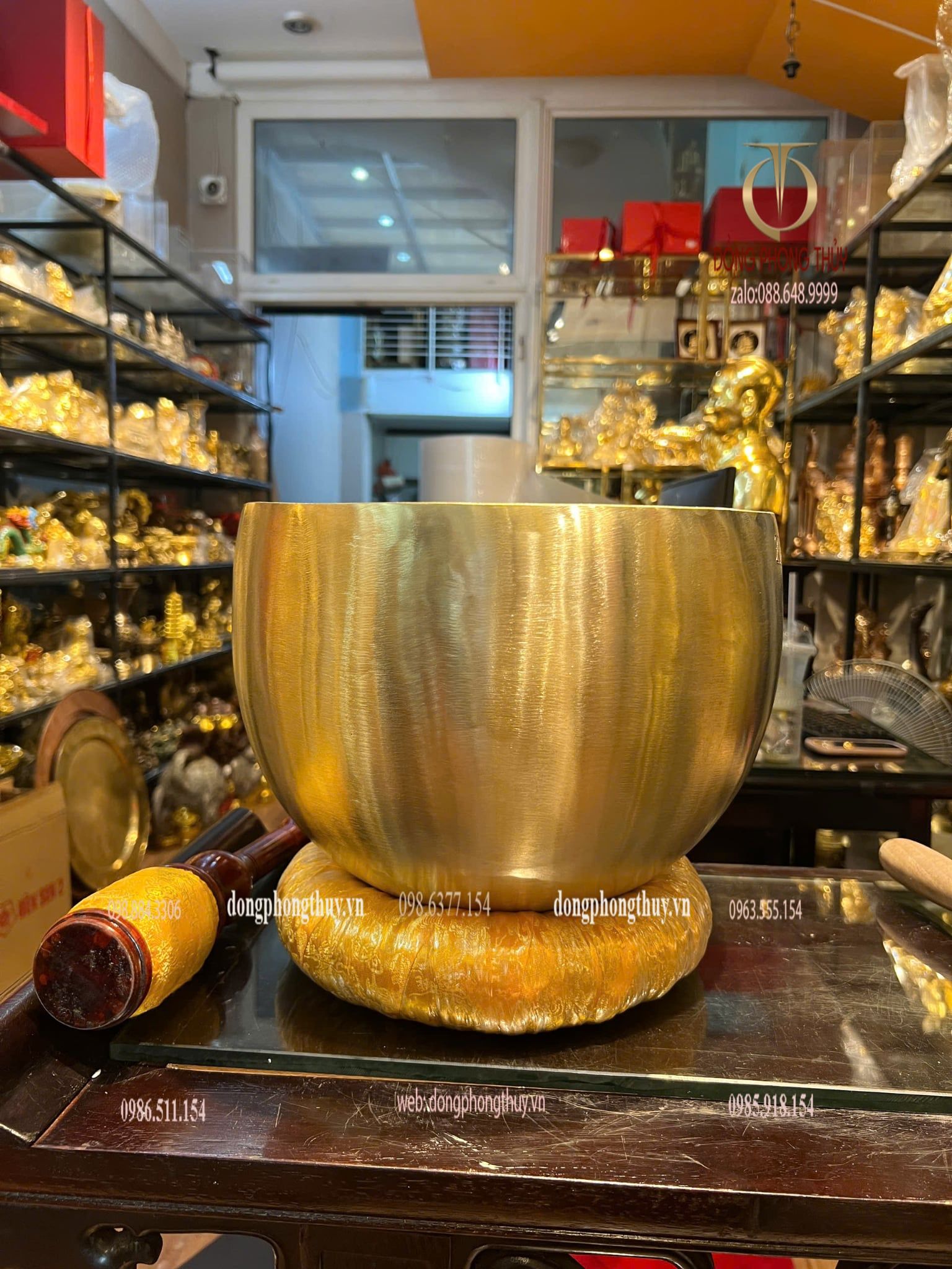 Chuông bát bằng đồng