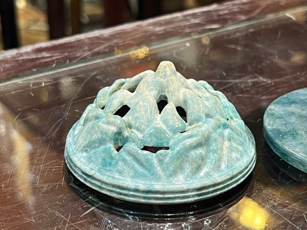 Lư đốt trầm bằng đồng màu vân độc quyền