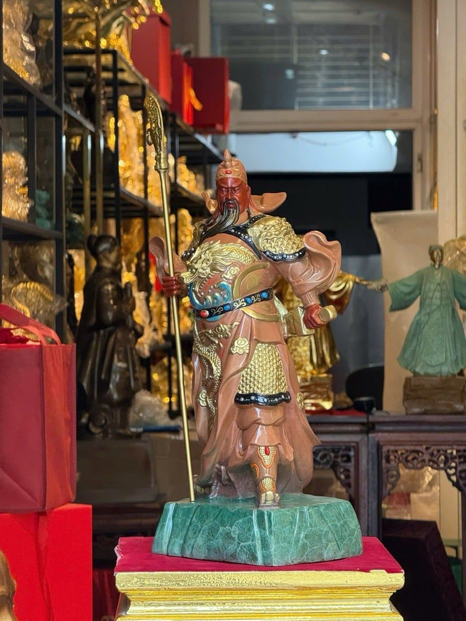 Tượng quan thánh đế quân bằng đồng