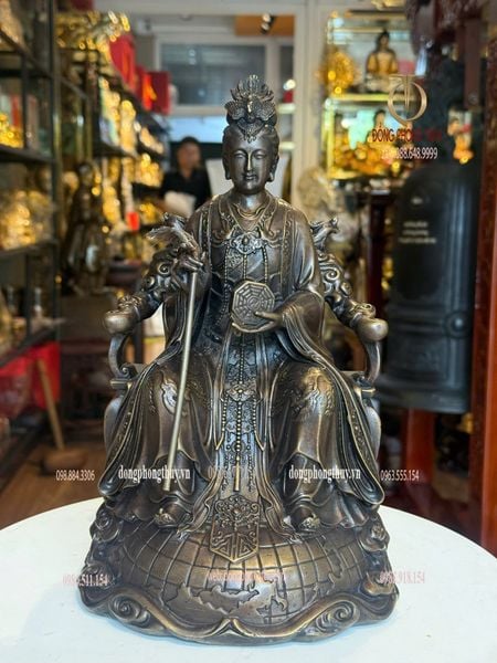 Diêu trì địa mẫu