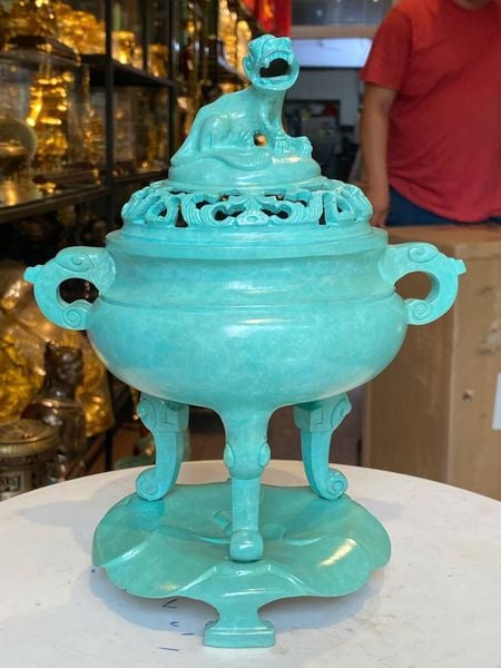 Lư đốt trầm bằng đồng patina xanh ngọc lục bích