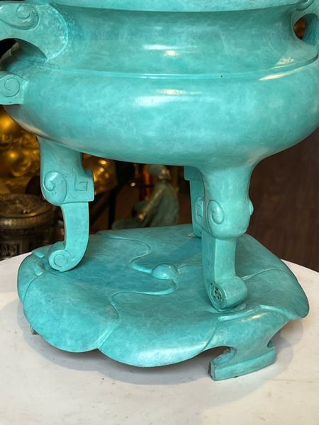 Đỉnh đốt trầm bằng đồng patina xanh ngọc lục bích