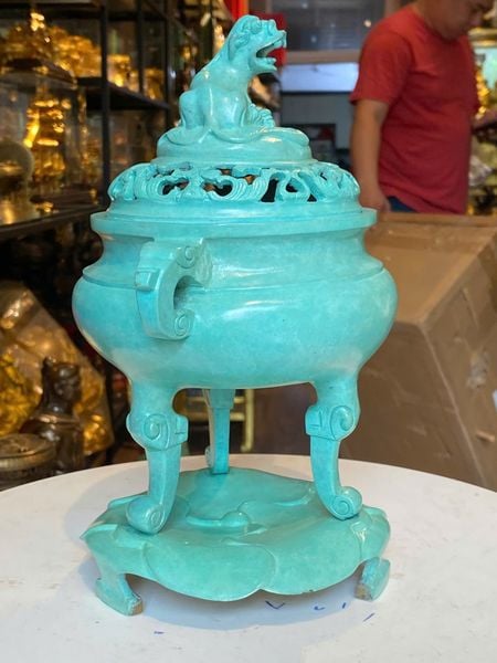 Lư đốt trầm bằng đồng patina xanh ngọc lục bích