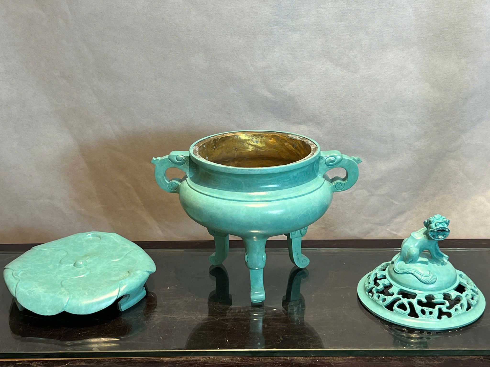 Đỉnh đốt trầm bằng đồng patina xanh ngọc lục bích