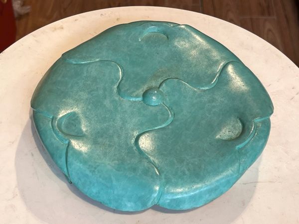 Đỉnh đốt trầm bằng đồng patina xanh ngọc lục bích