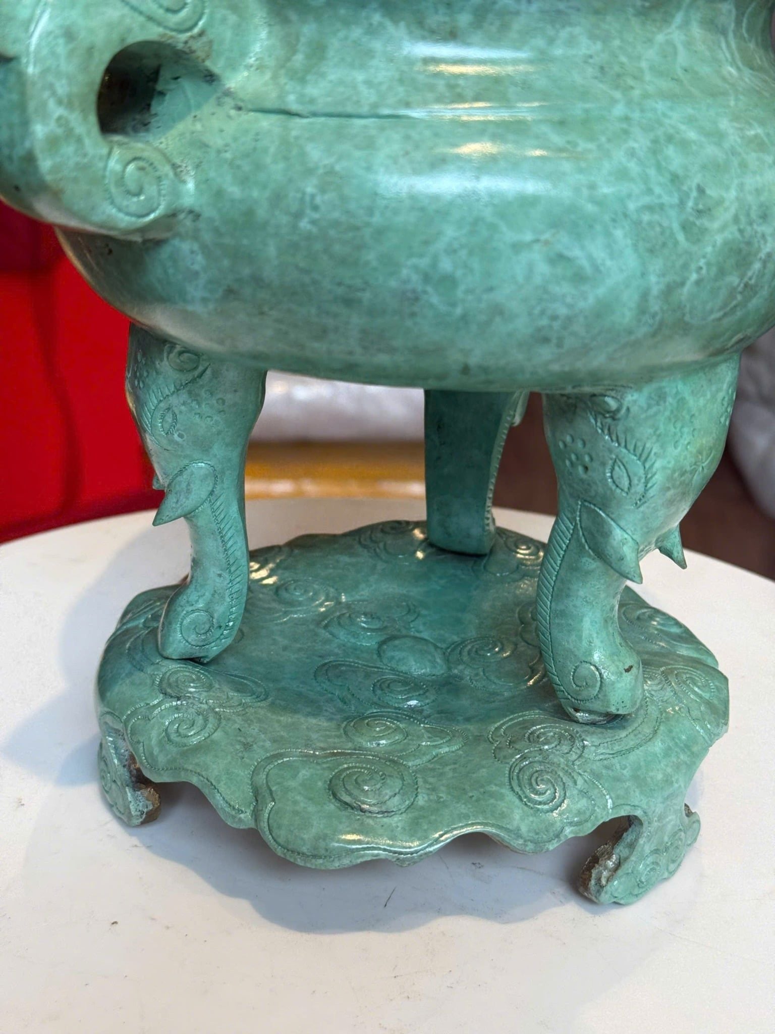 Đỉnh đốt trầm bằng đồng patina xanh ngọc lục bích