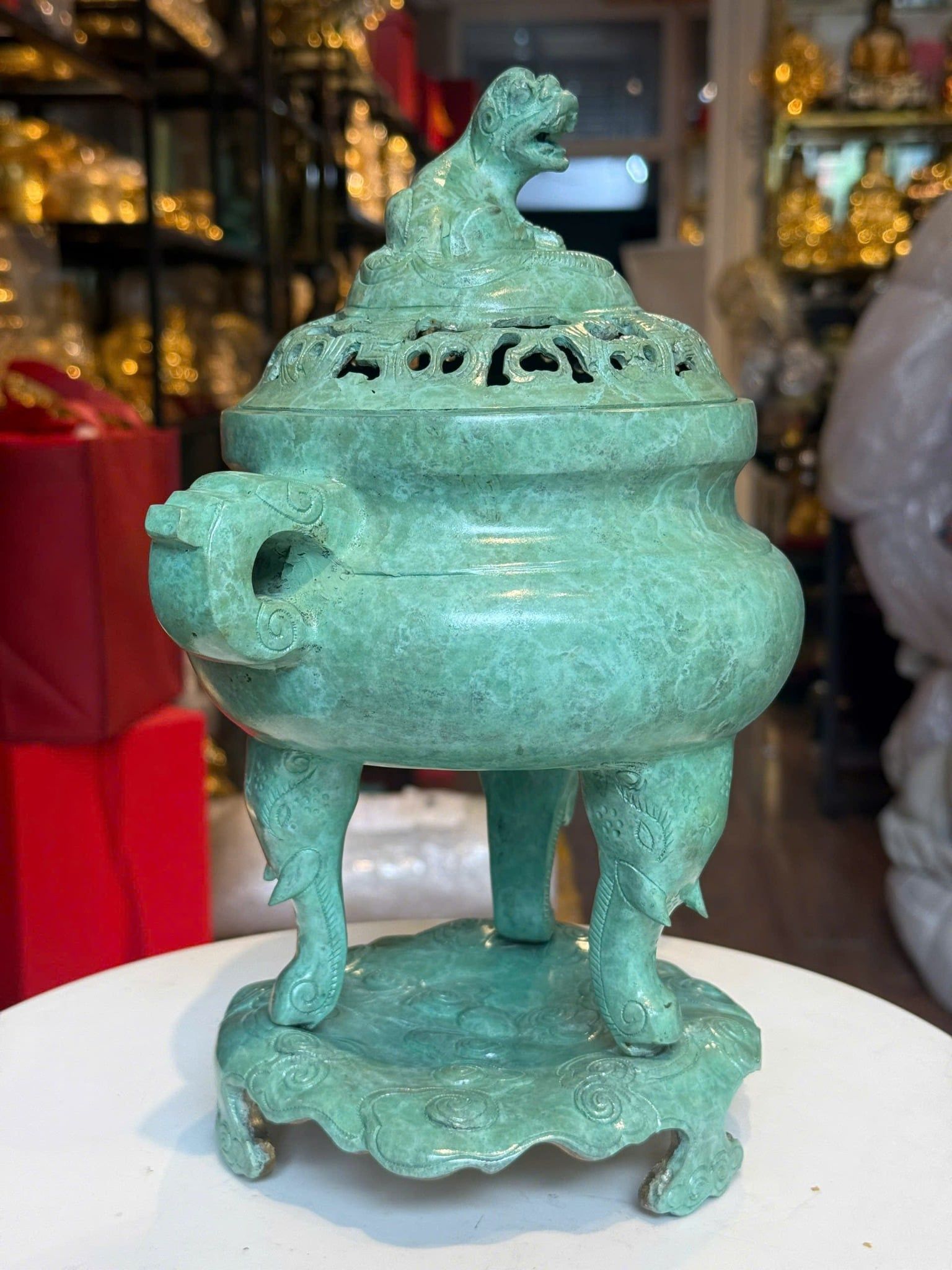 Đỉnh đốt trầm bằng đồng patina xanh ngọc lục bích