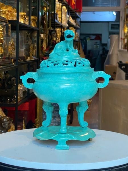 Lư đốt trầm bằng đồng patina xanh ngọc lục bích