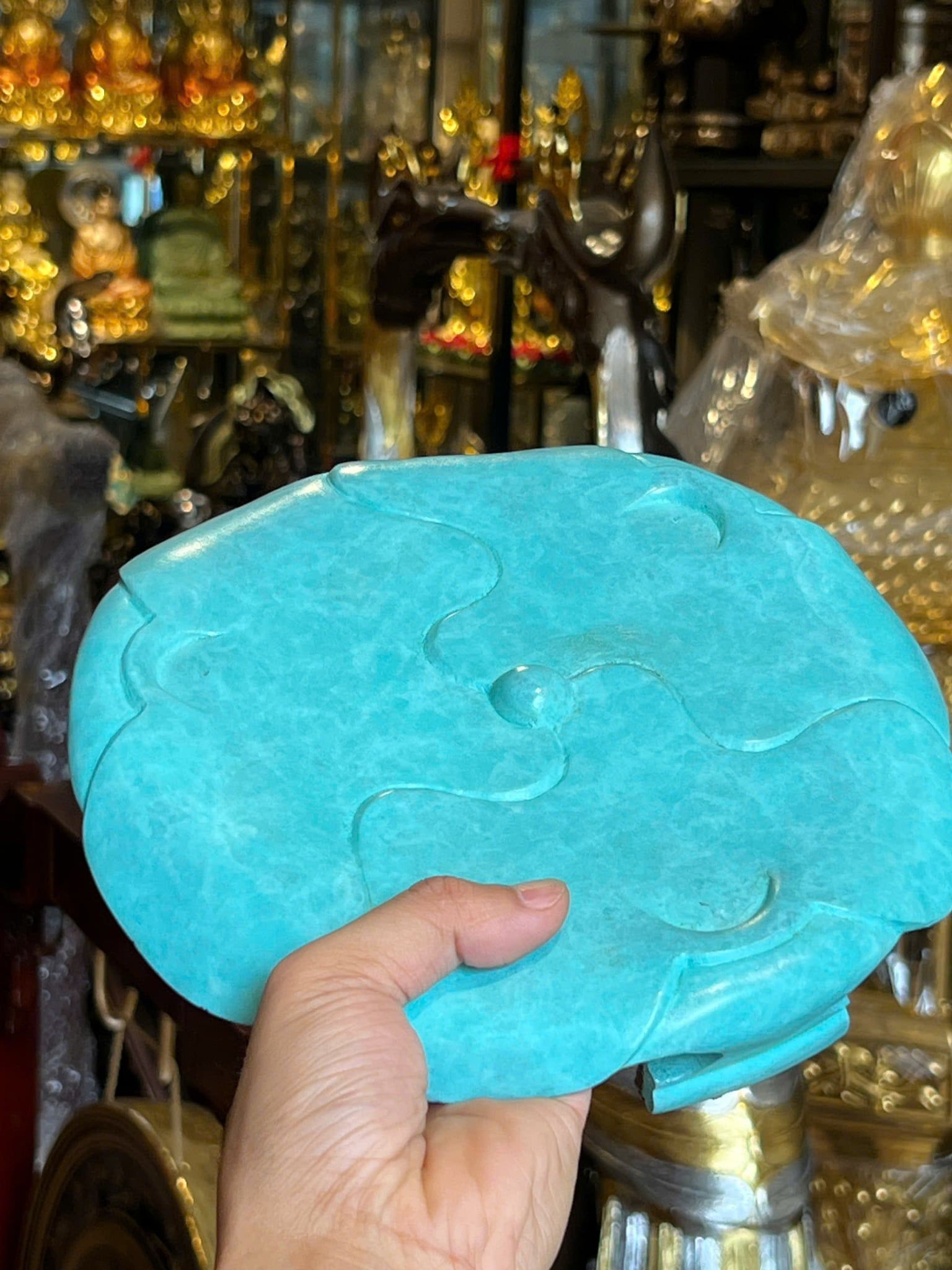 Đỉnh đốt trầm bằng đồng patina xanh ngọc lục bích
