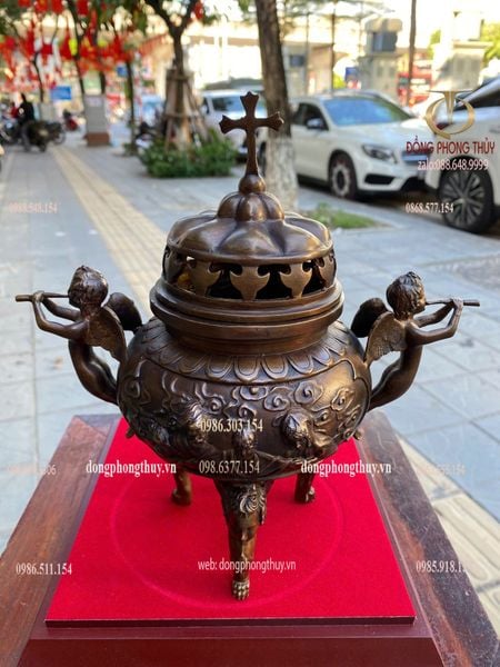 Lư đốt trầm công giáo