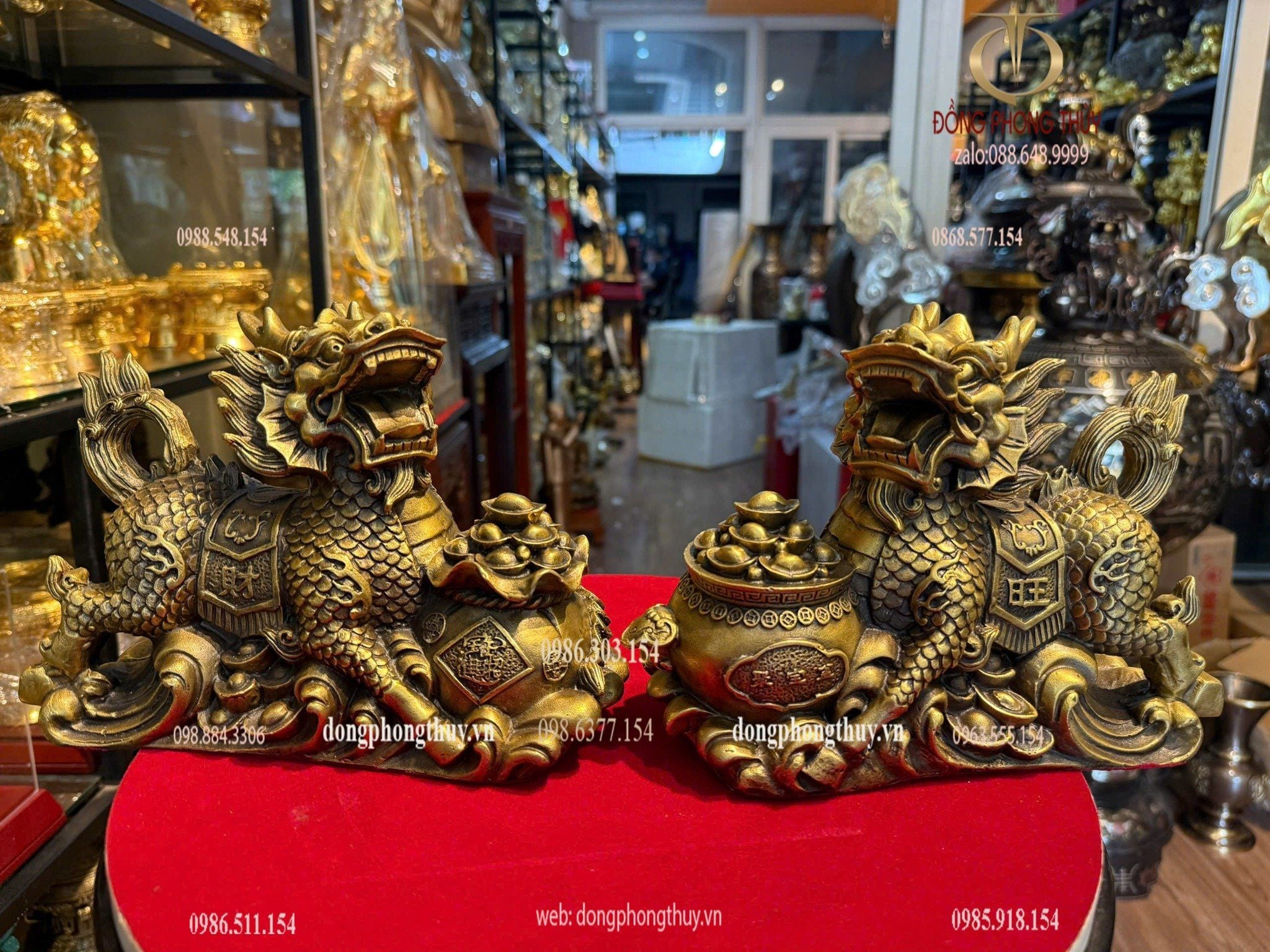 Đôi long mã bằng đồng