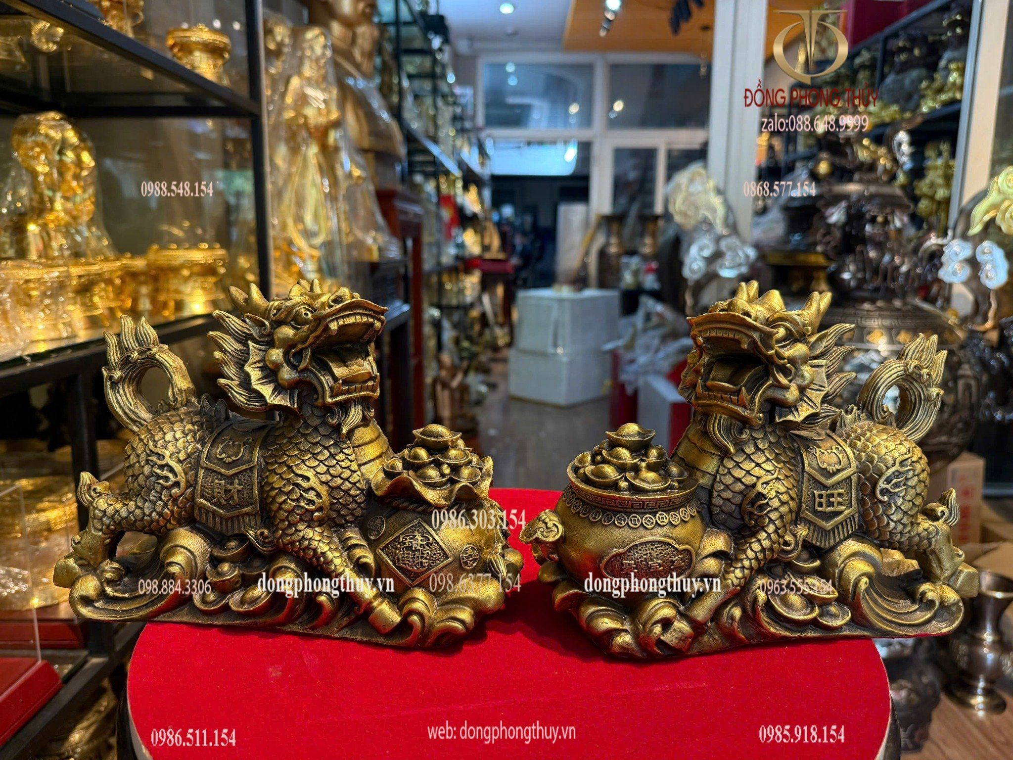 Đôi long mã bằng đồng