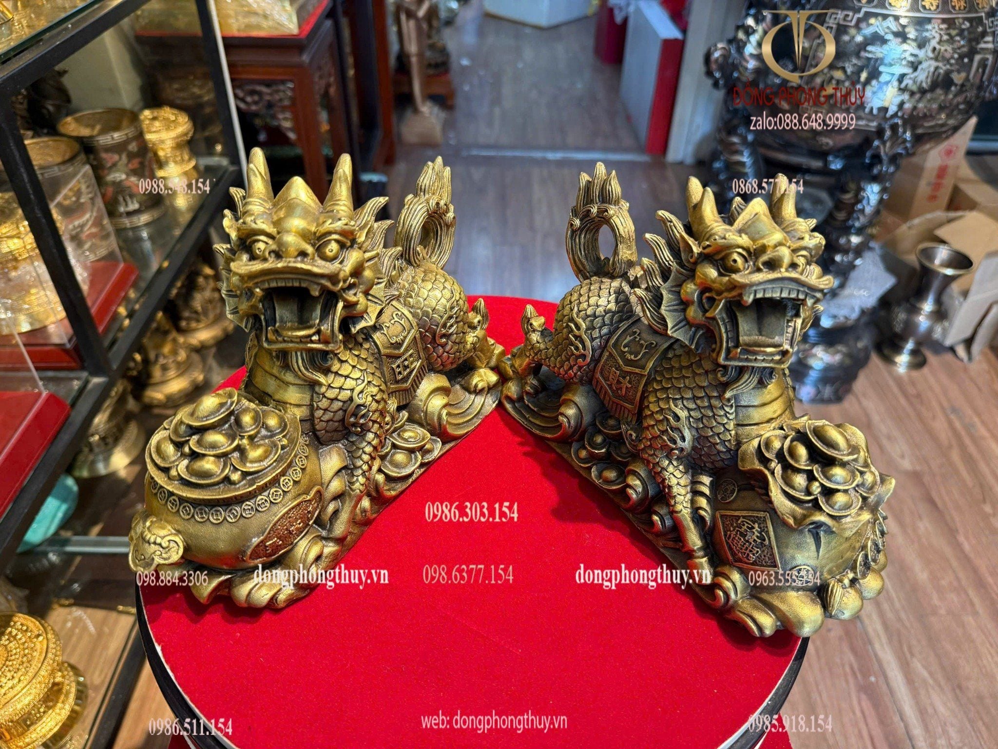 Đôi long mã bằng đồng