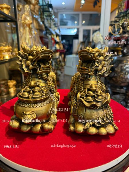 Đôi long mã bằng đồng
