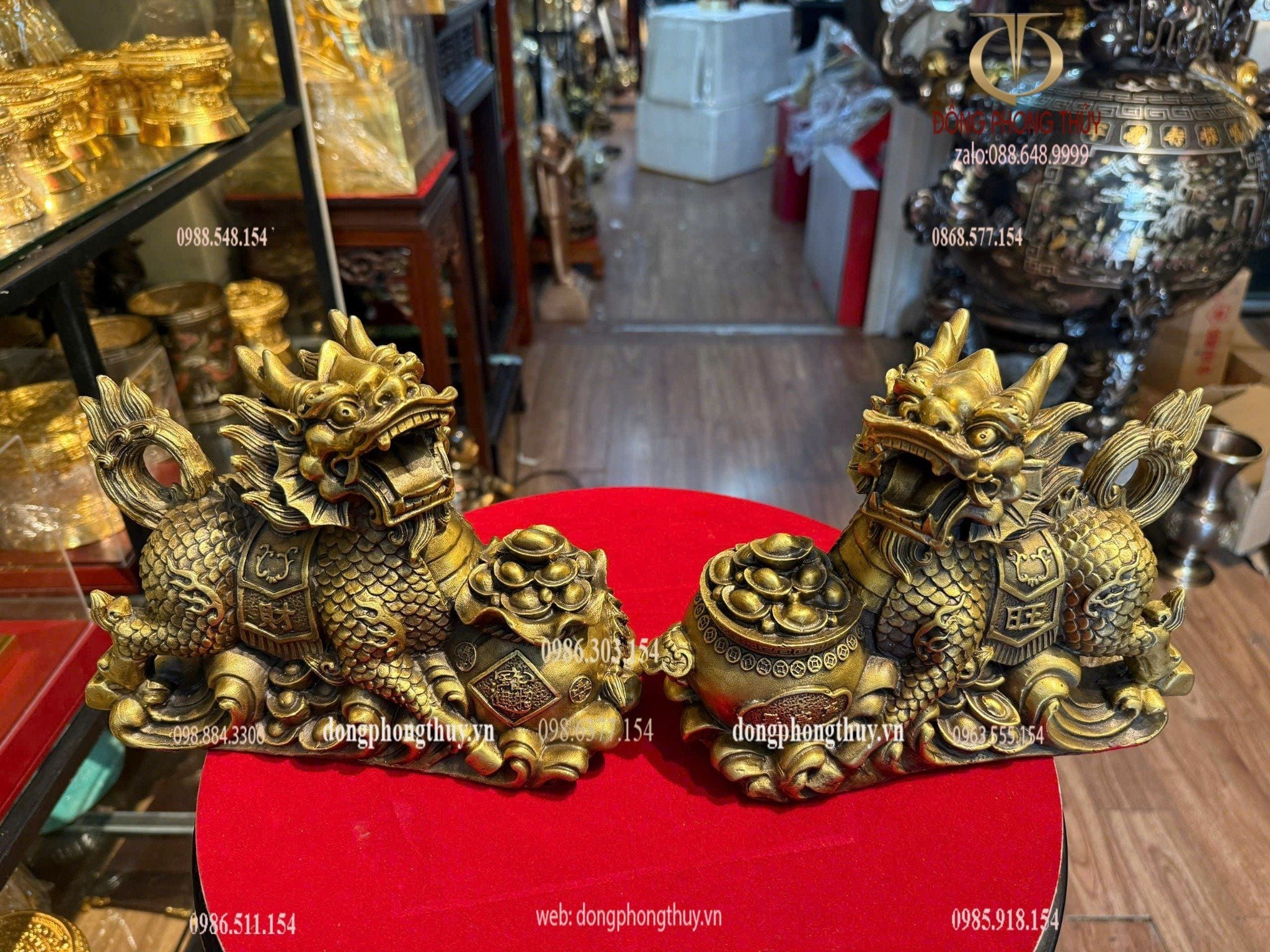 Đôi long mã bằng đồng
