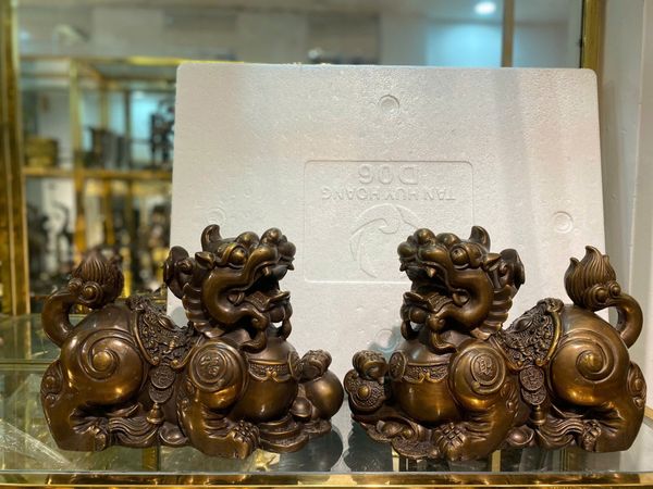 Tỳ hưu bằng đồng