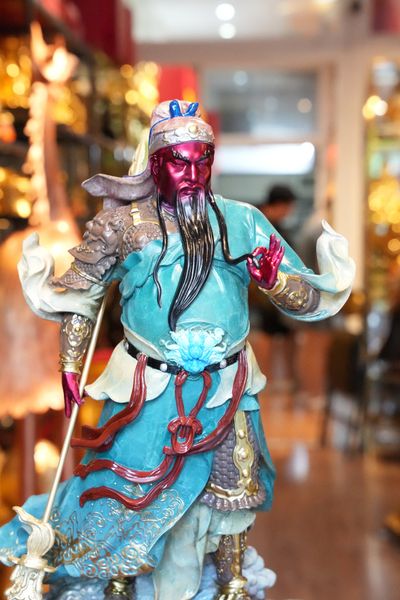 Tượng Quan Thánh bằng đồng