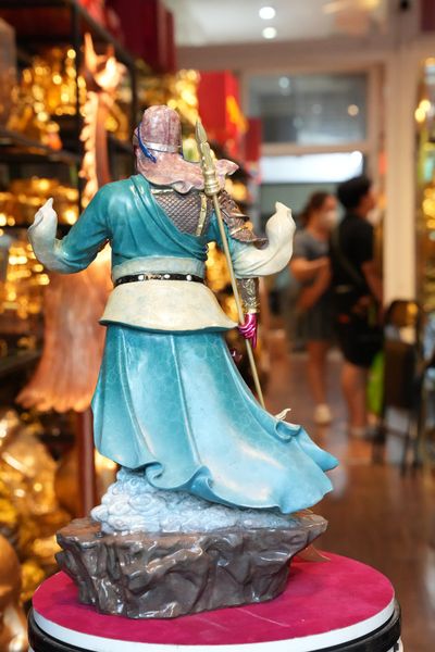 Tượng Quan Thánh bằng đồng