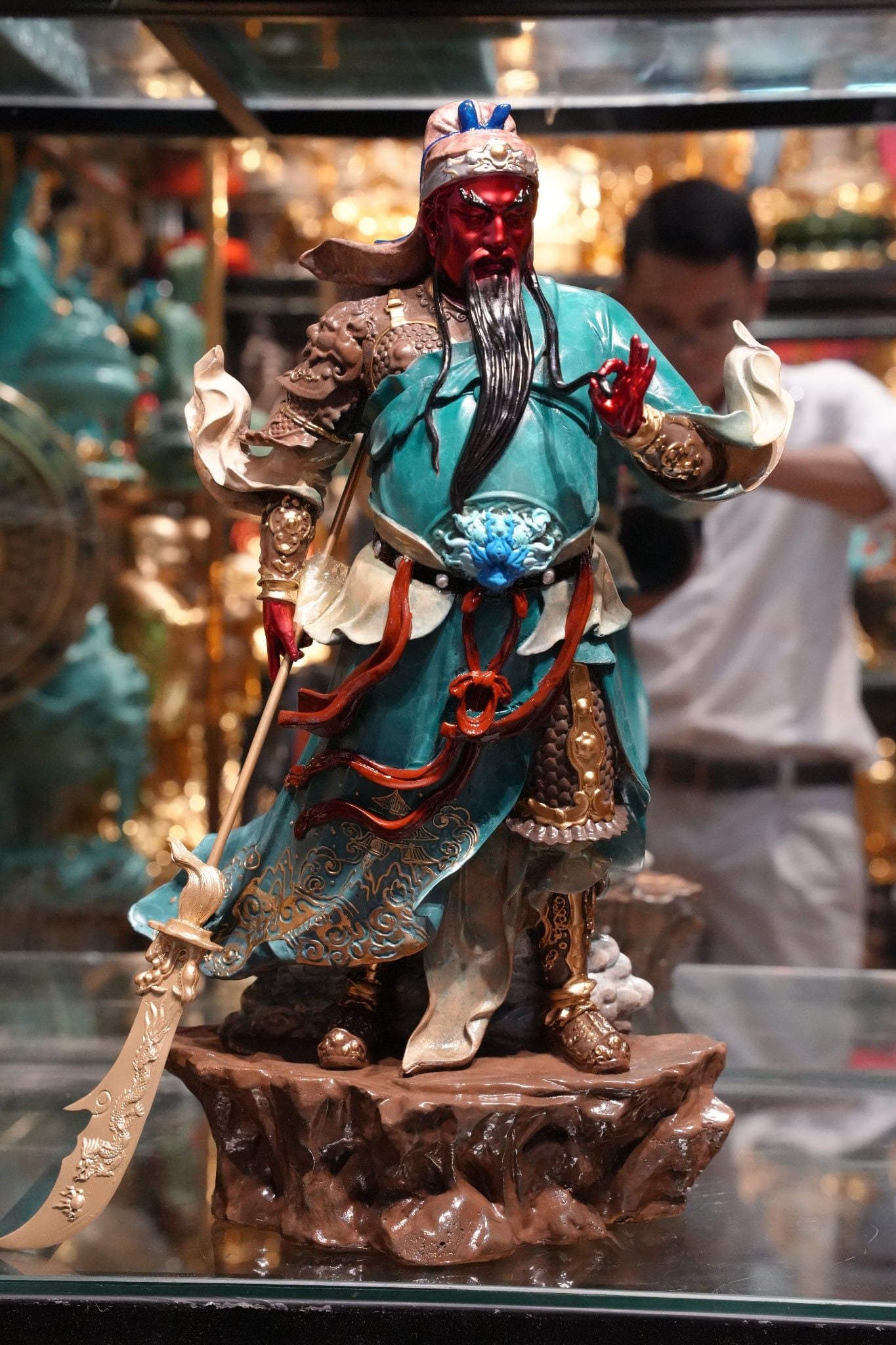 Tượng Quan Thánh bằng đồng