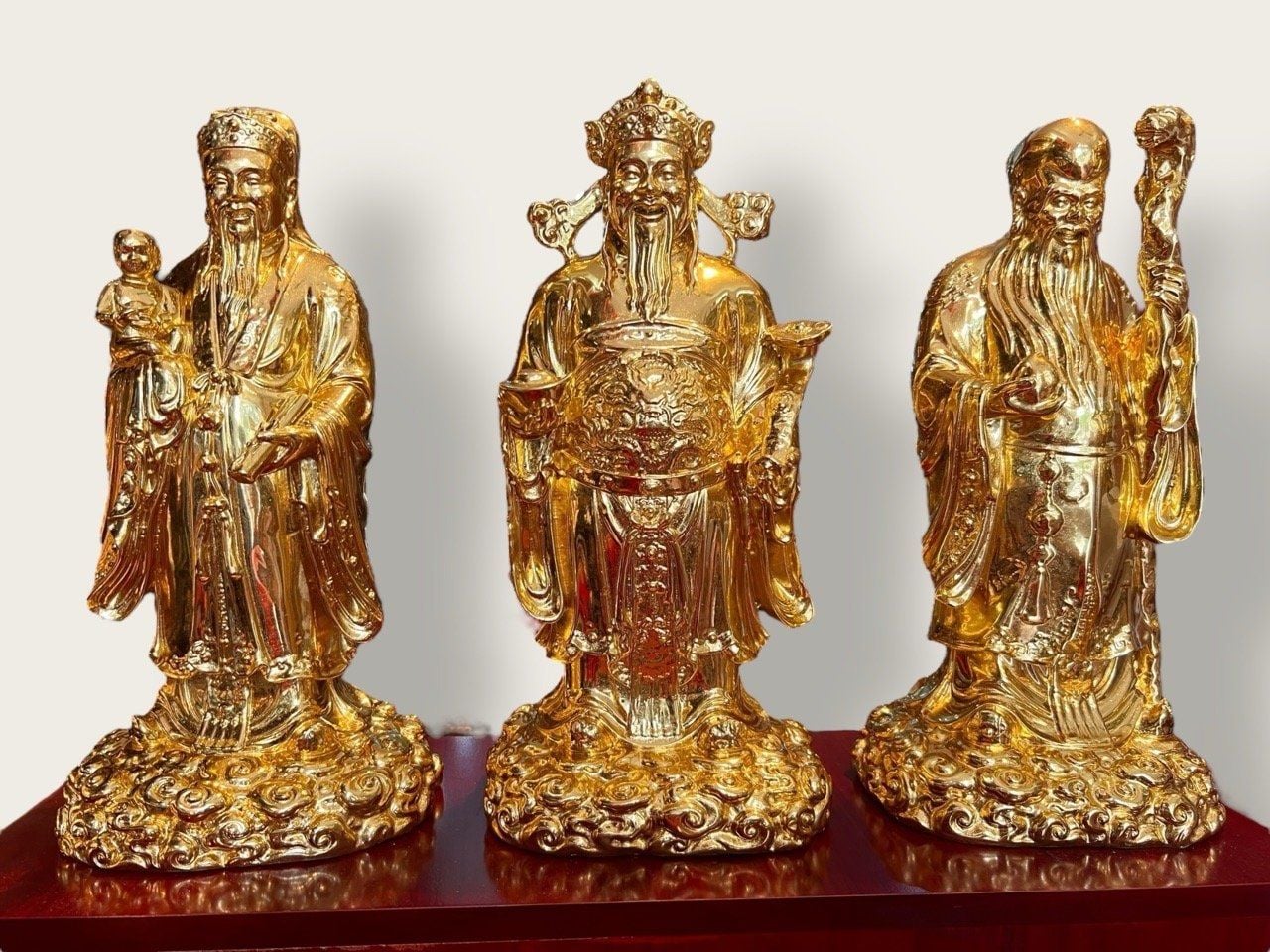 Tượng Tam Đa dát vàng