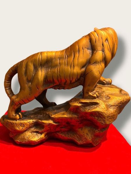 Tượng hổ bằng đồng