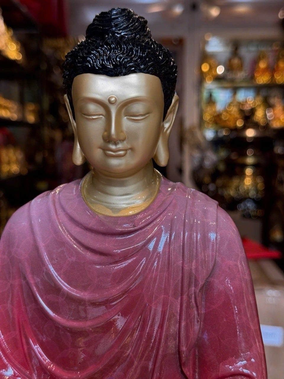 Tượng Phật Thích Ca Mâu Ni bằng đồng